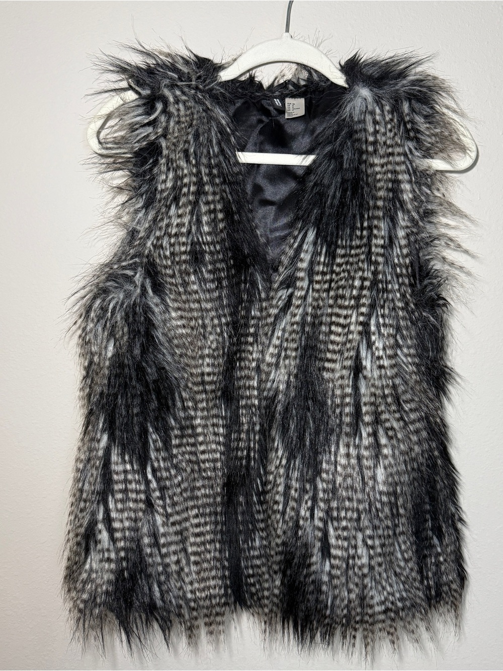 H&M Faux Fur Vest - Black & Gray Women's Vest